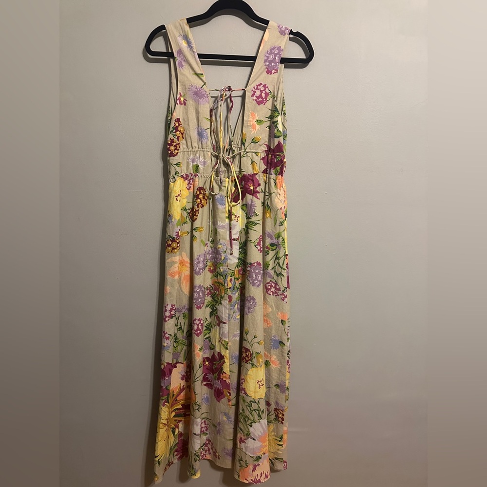 Beige Linen H&M Maxi Dress with colorful Floral Design and Deep V detail size M - Picture 5 of 8